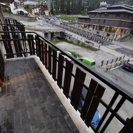Homey In The Heart Of Cervinia Appartement